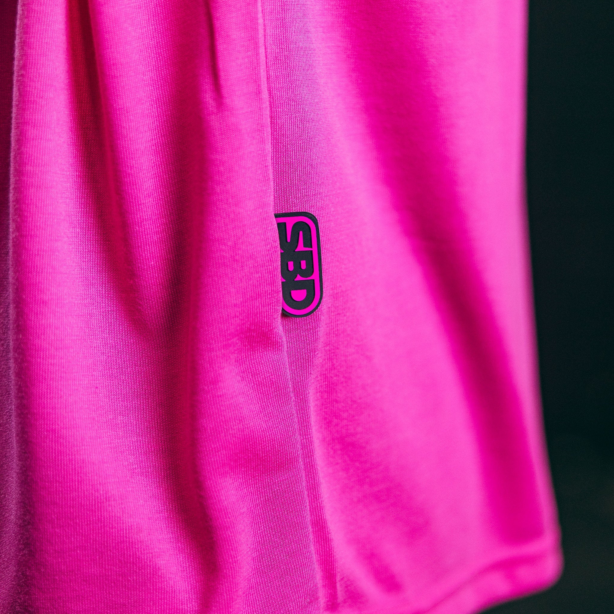 T-Shirt Nova Oversized Glow Pink - Unisex - Image 6